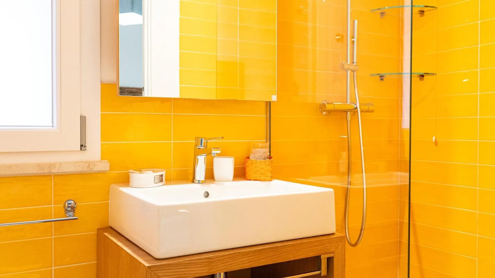 Le Terrazze Di Bellavista Bed & Breakfast Su Forti Italy