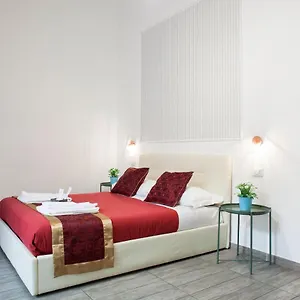 Martucci Avenue Bed & Breakfast Naples