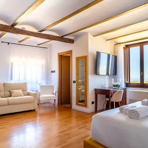 Grand La Batia Italia